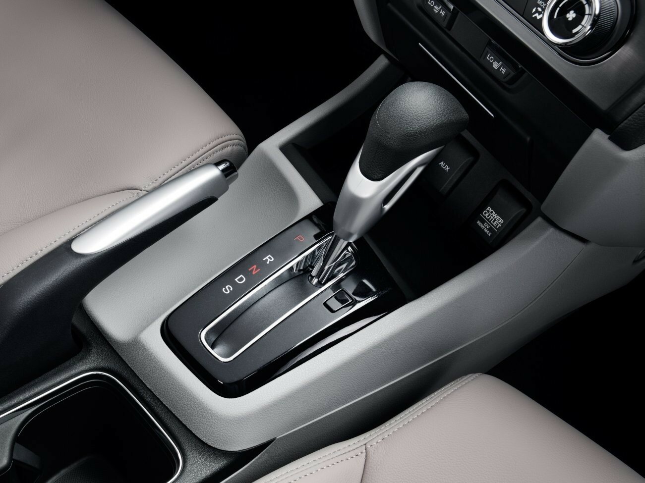 Honda Civic IX Рестайлинг, 2014, фото 25