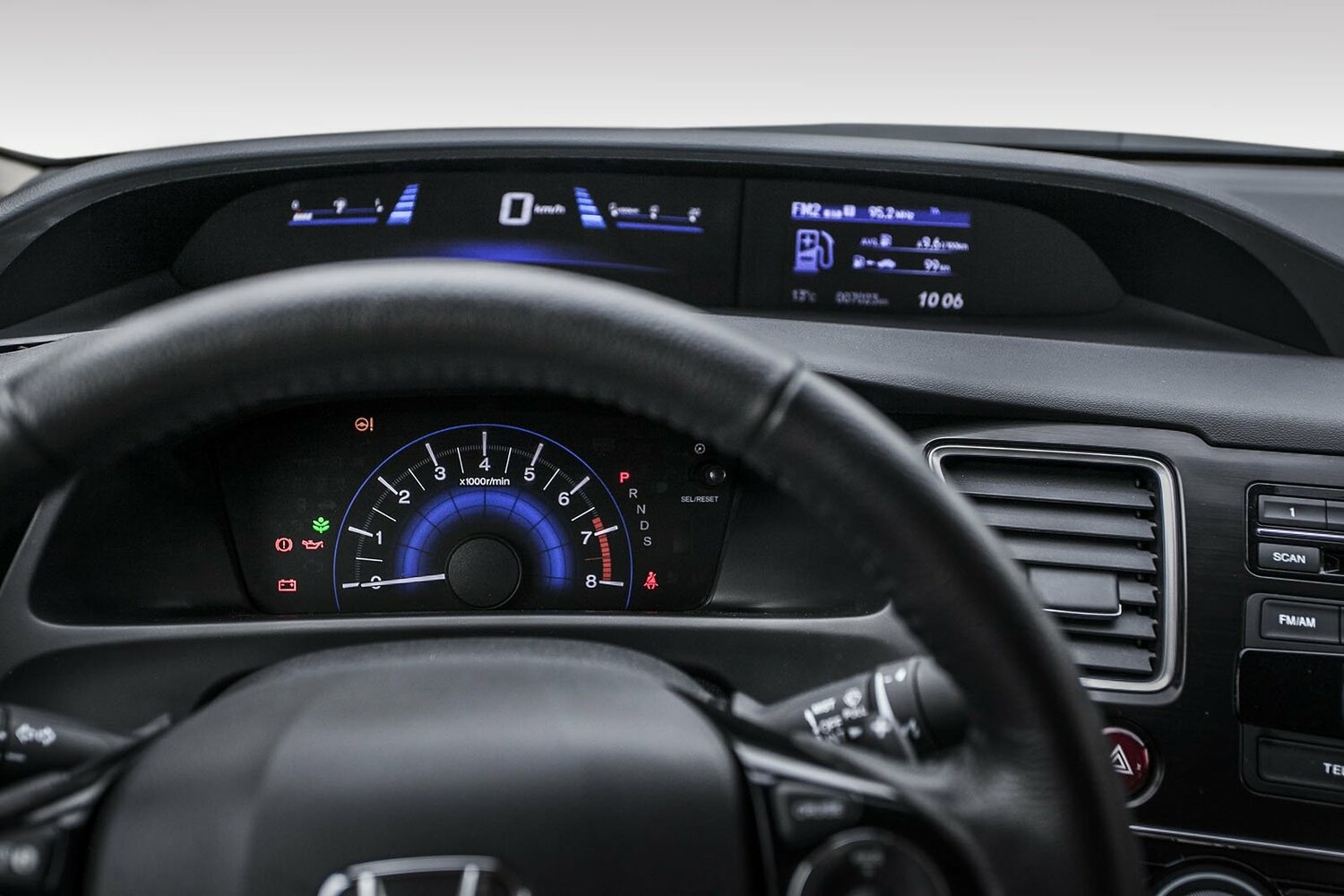 Honda Civic IX Рестайлинг, 2014, фото 9
