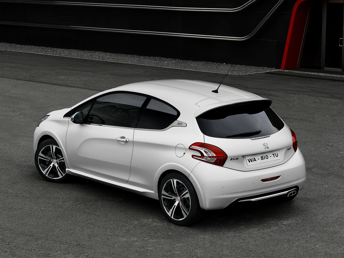 Peugeot 208 GTi I, 2015, фото 8