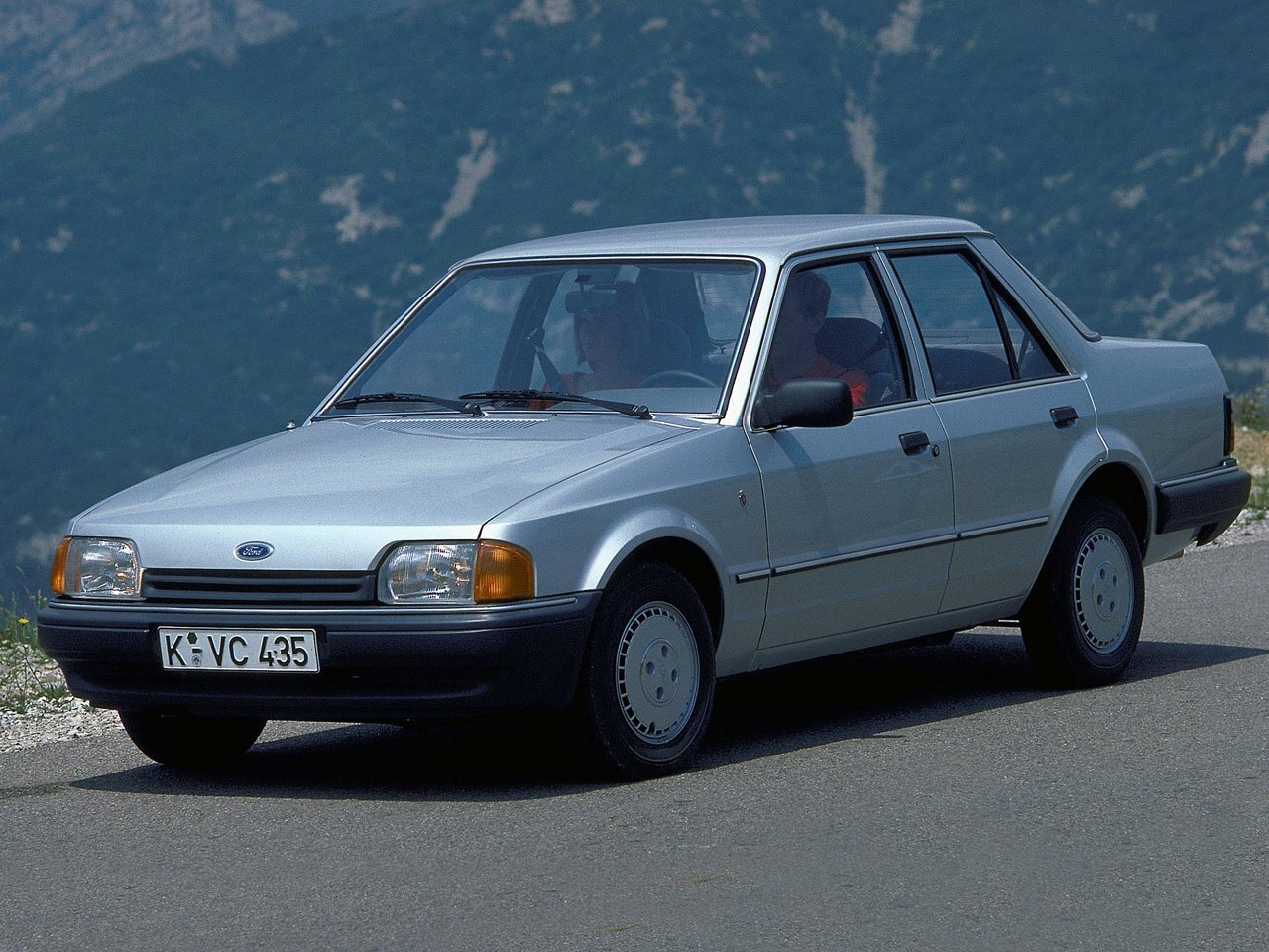 Ford Orion II, 1987, фото 2