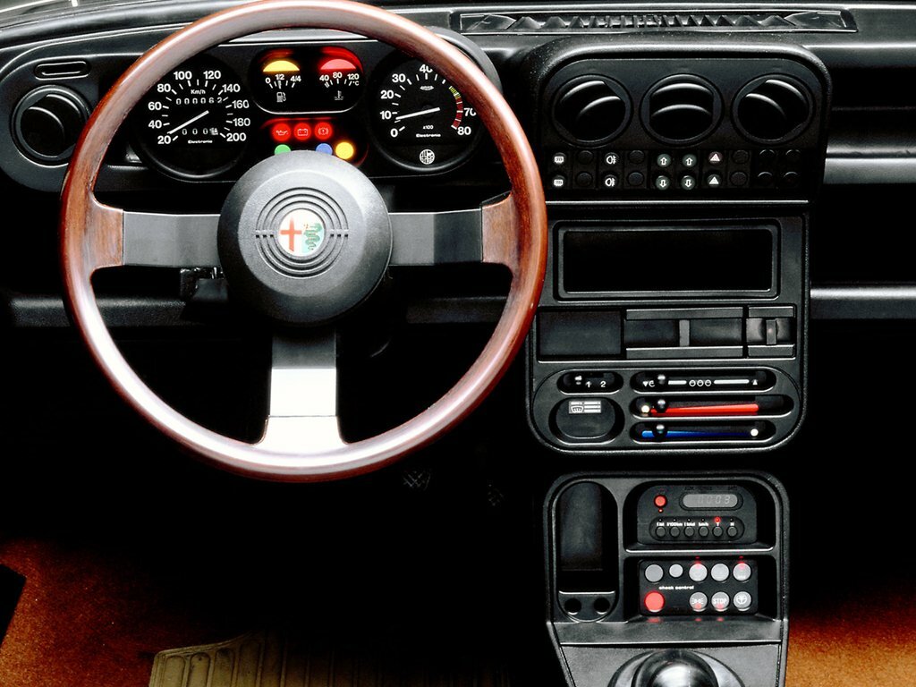 Alfa Romeo 33 I, 1985, фото 4
