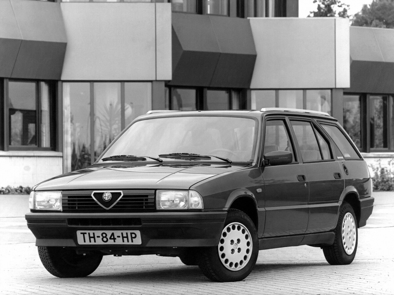 Alfa Romeo 33 I Рестайлинг, 1986, фото 2