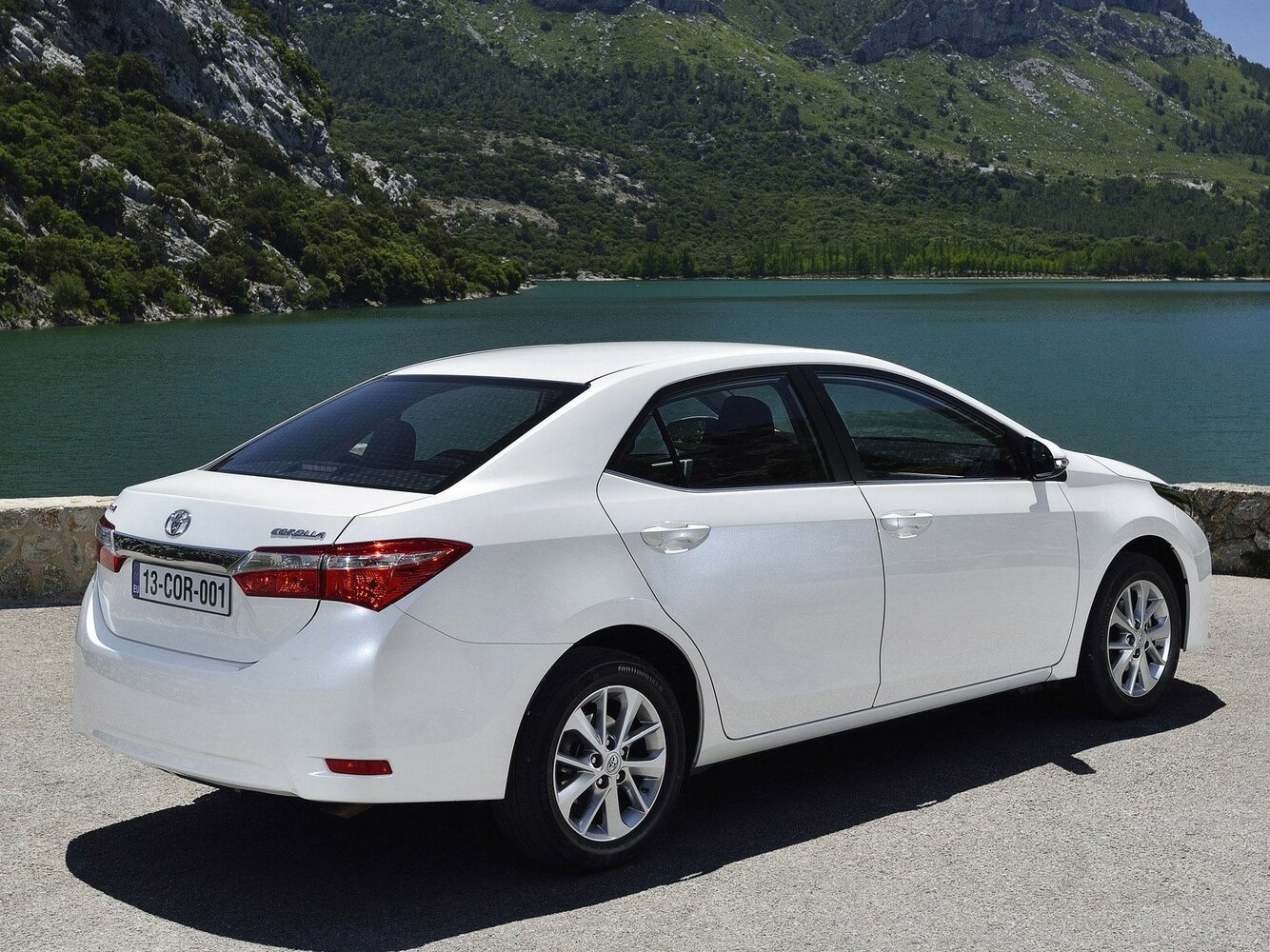 Toyota Corolla XI (E160, E170, E180), 2013, фото 6