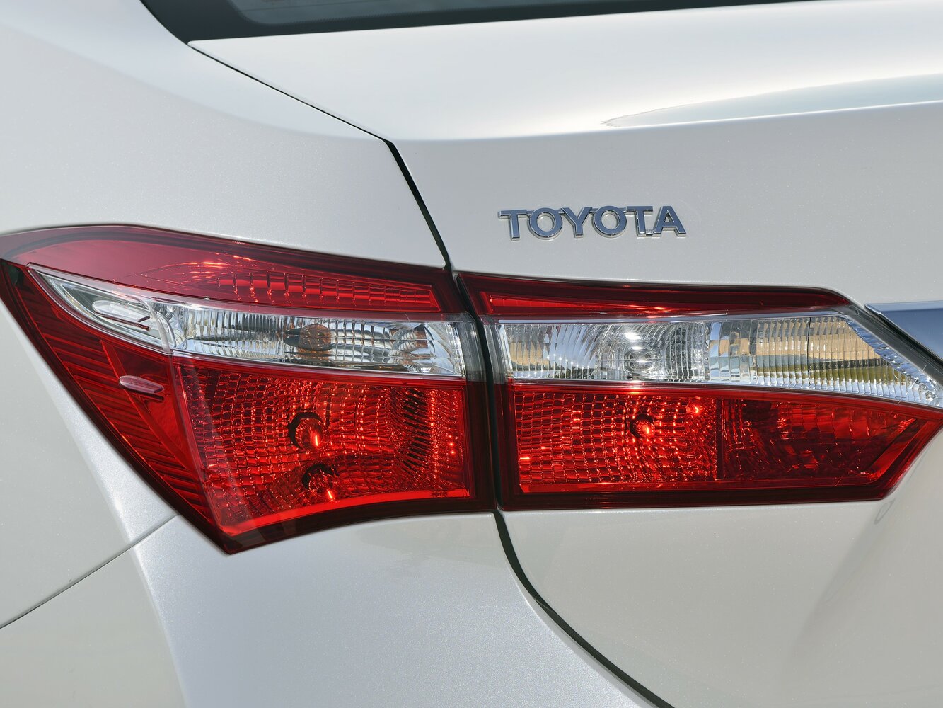 Toyota Corolla XI (E160, E170, E180), 2013, фото 21