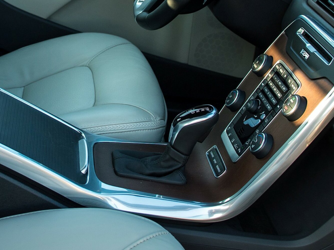 Volvo XC70 II Рестайлинг, 2016, фото 15