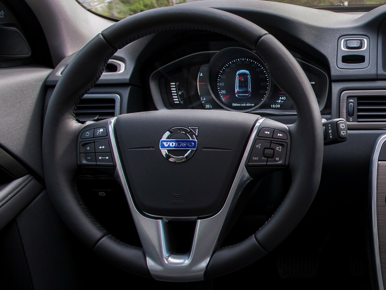 Volvo XC70 II Рестайлинг, 2016, фото 12