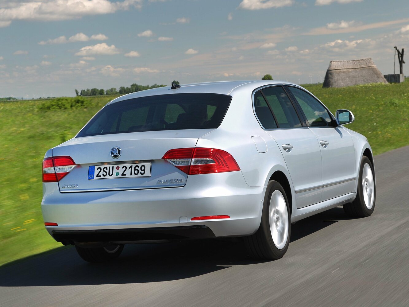 Skoda Superb II Рестайлинг, 2015, фото 8