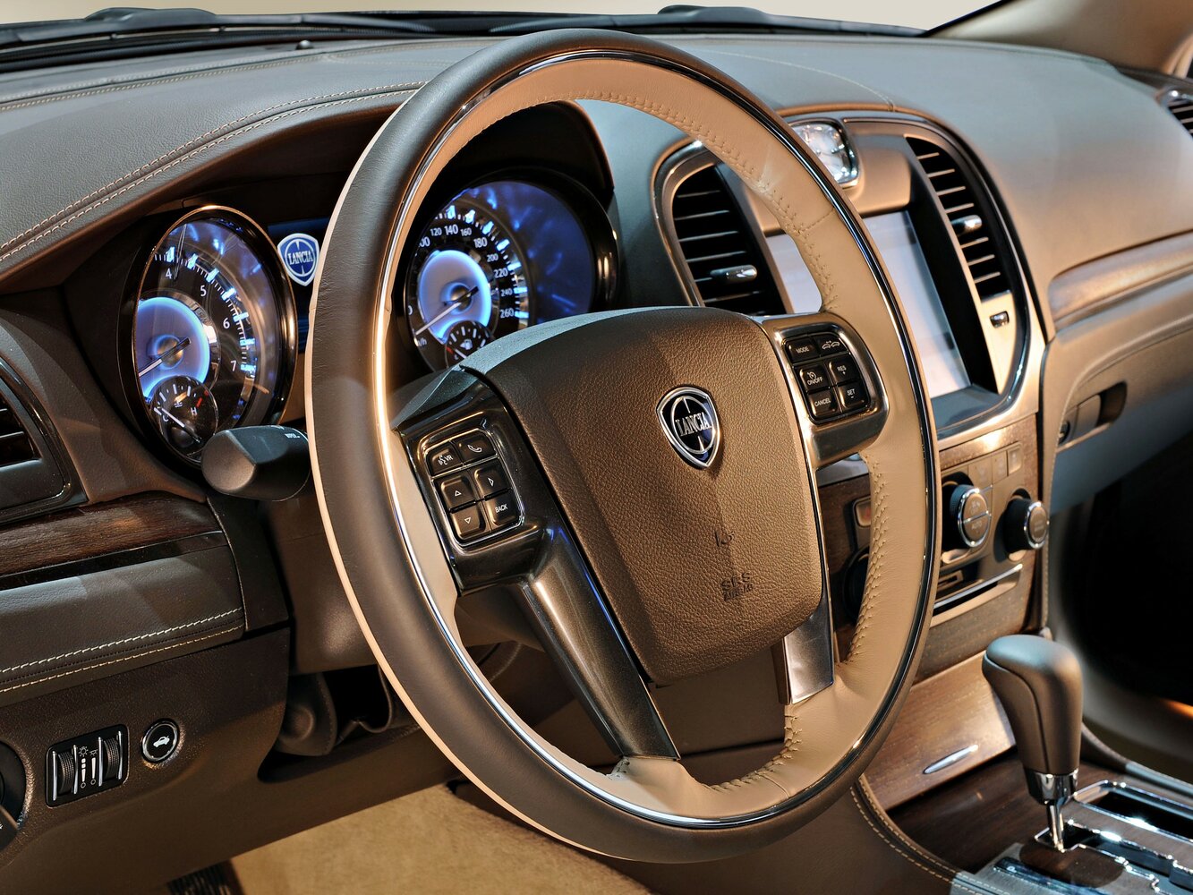 Lancia Thema II, 2011, фото 4