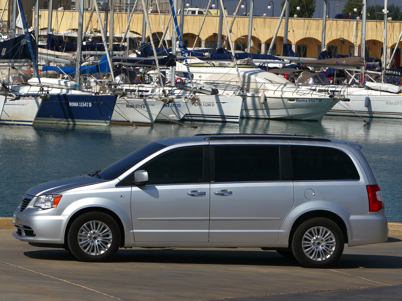 Lancia Voyager, 2012, фото 14