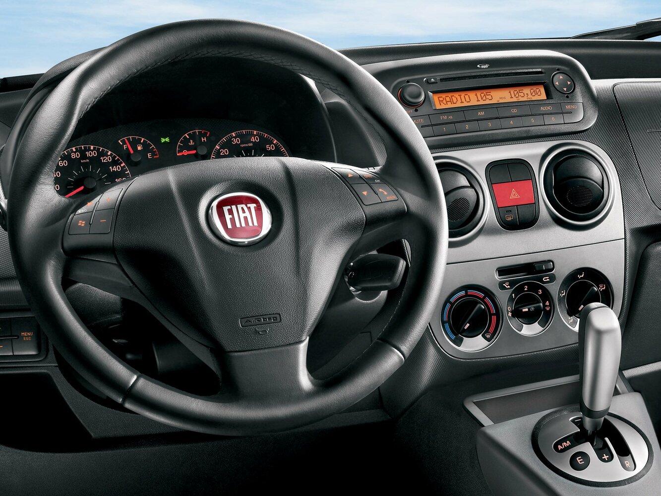 Fiat Qubo I, 2010, фото 2