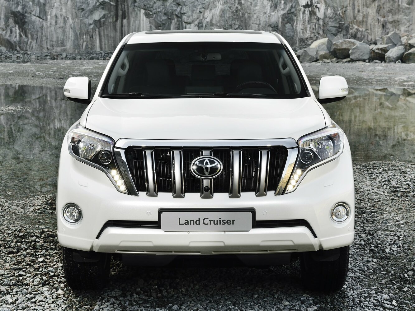 Toyota Land Cruiser Prado 150 Series Рестайлинг 1, 2015, фото 4