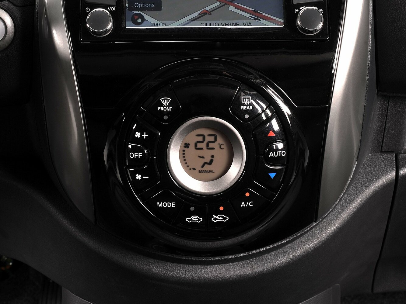 Nissan Micra IV (K13) Рестайлинг, 2015, фото 2
