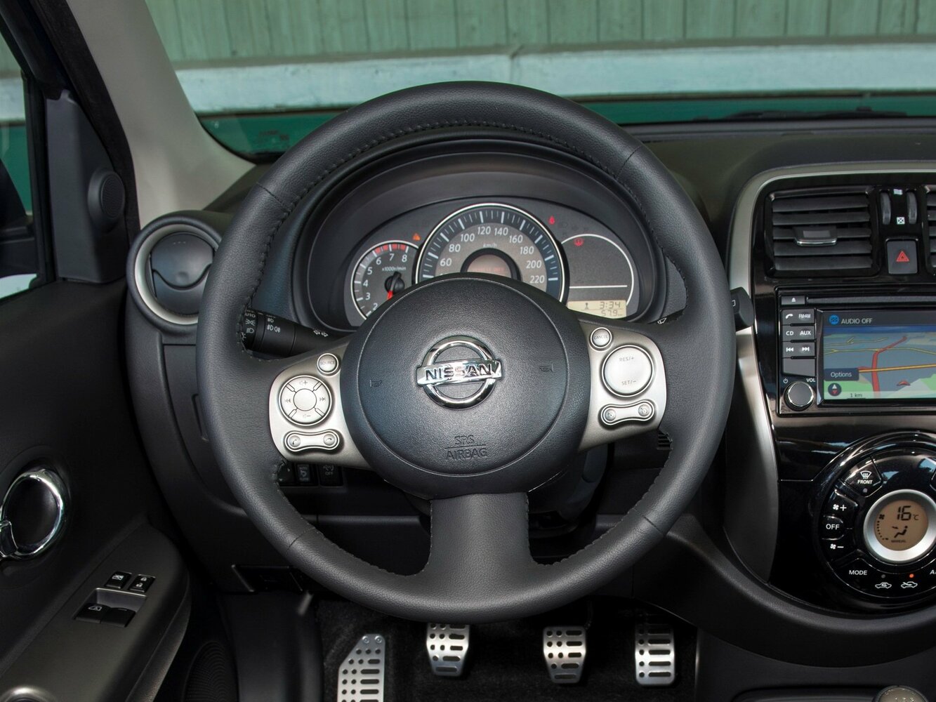Nissan Micra IV (K13) Рестайлинг, 2015, фото 17
