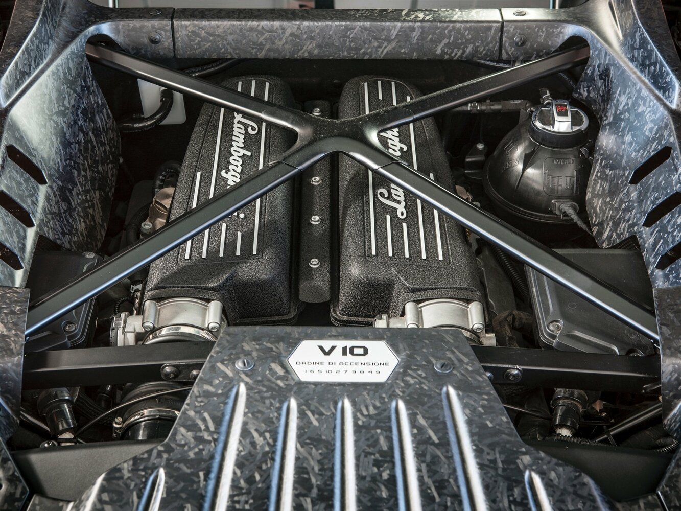 Lamborghini Huracán I, 2016, фото 2