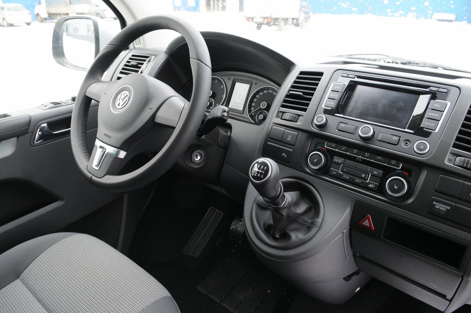 Volkswagen Caravelle T5 Рестайлинг, 2013, фото 12