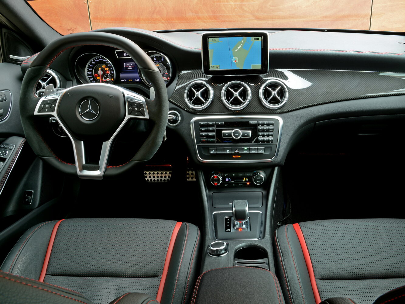Mercedes-Benz GLA AMG I (X156), 2015, фото 10