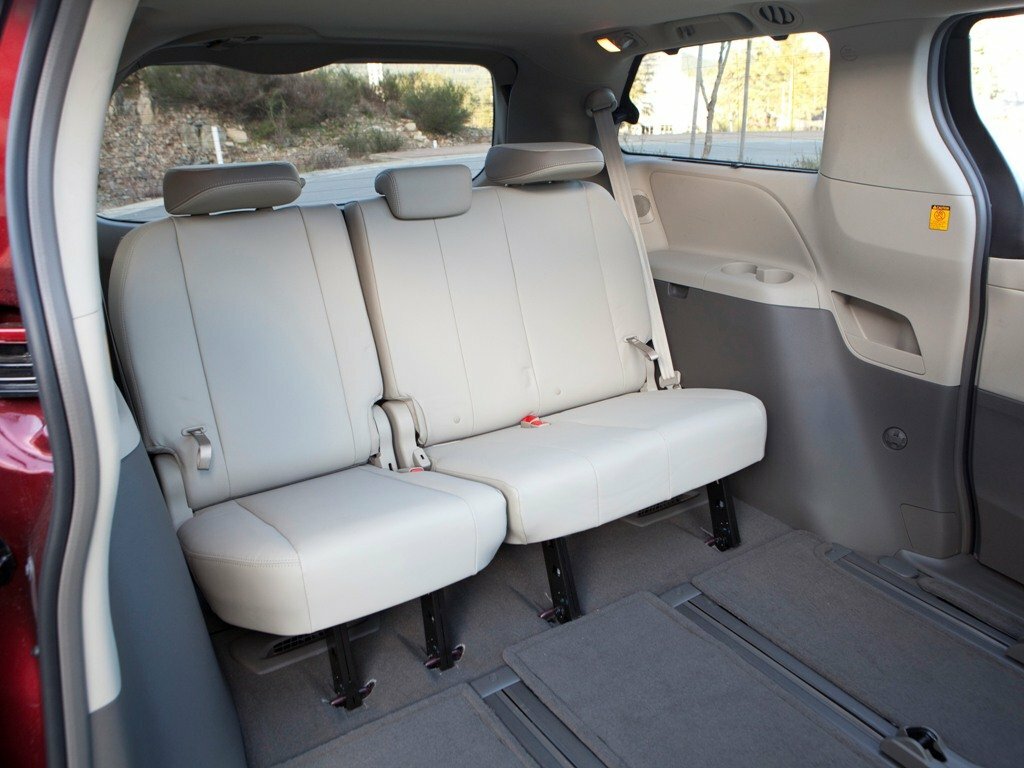 Toyota Sienna III, 2010, фото 3
