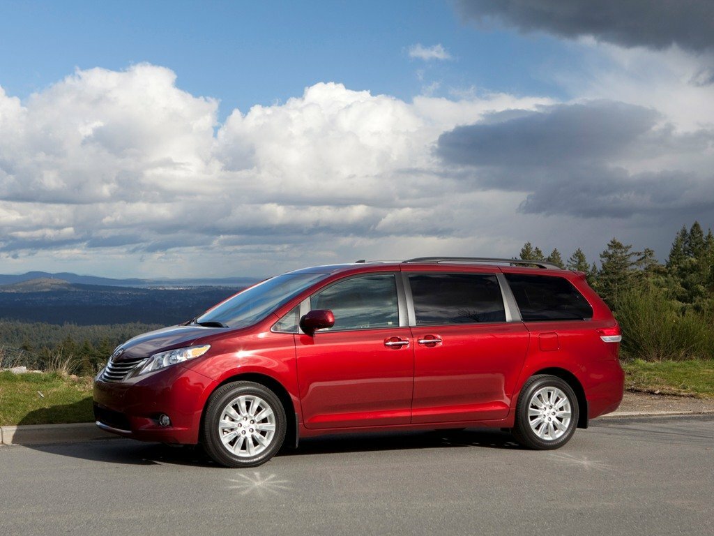 Toyota Sienna III, 2010, фото 10