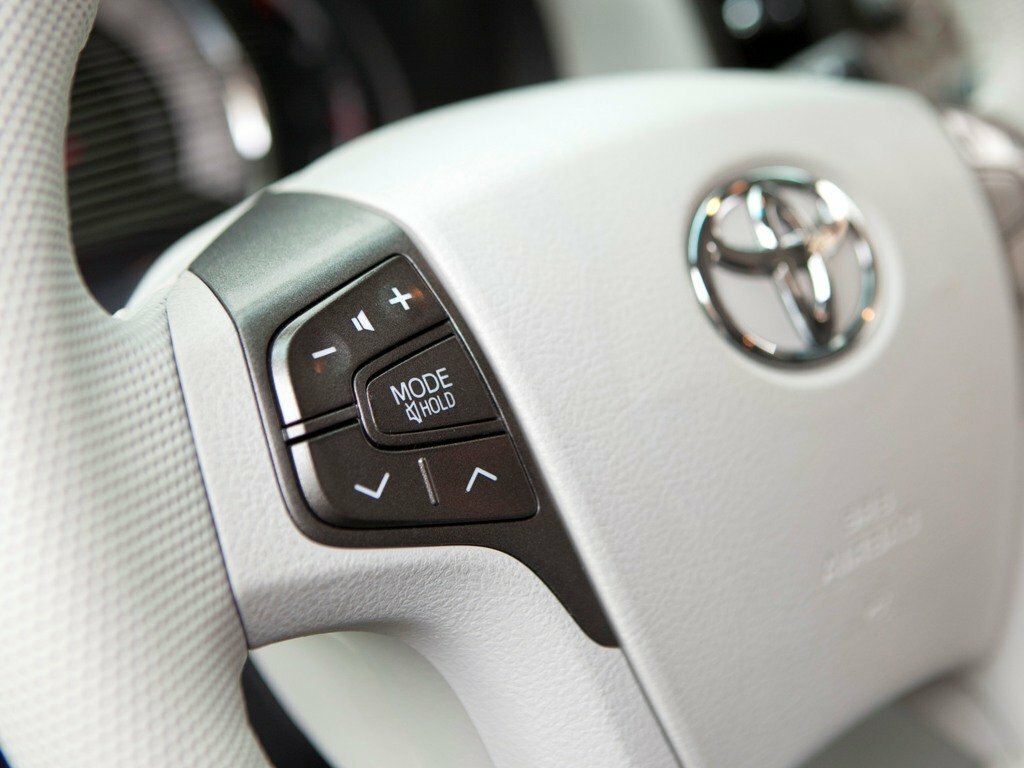 Toyota Sienna III, 2010, фото 13