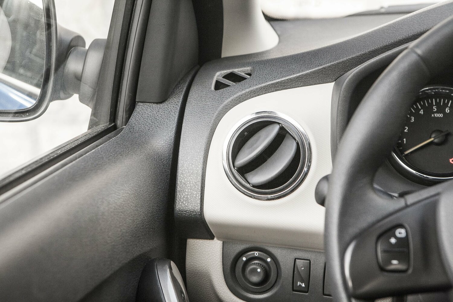 Renault Logan II, 2017, фото 22