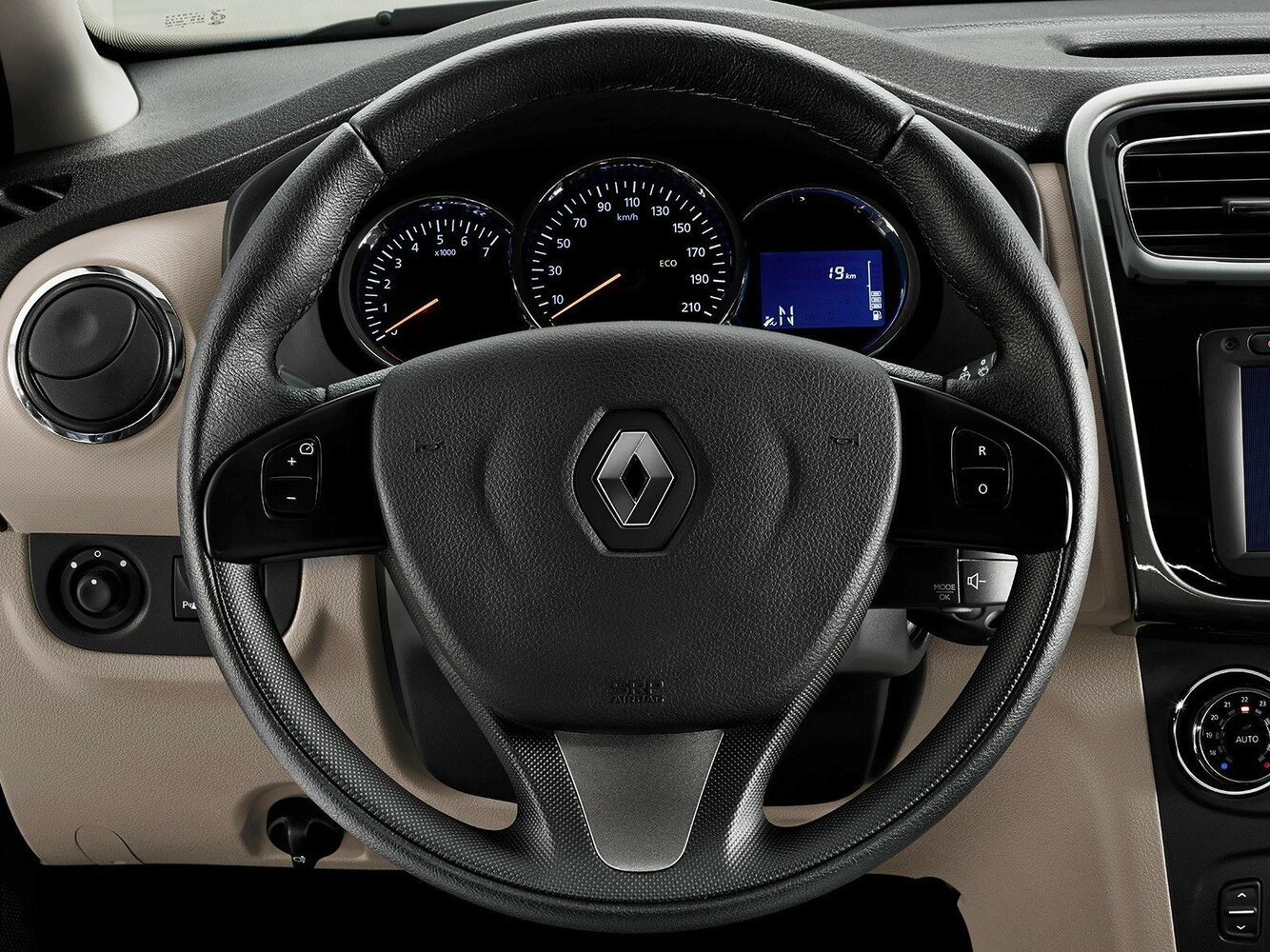Renault Logan II, 2017, фото 12
