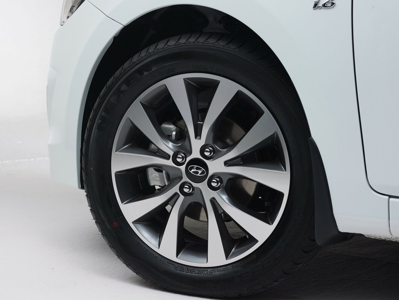 Hyundai Solaris I Рестайлинг, 2014, фото 6