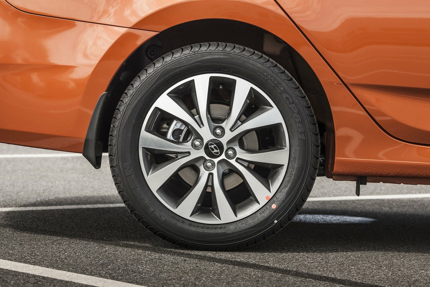 Hyundai Solaris I Рестайлинг, 2014, фото 18