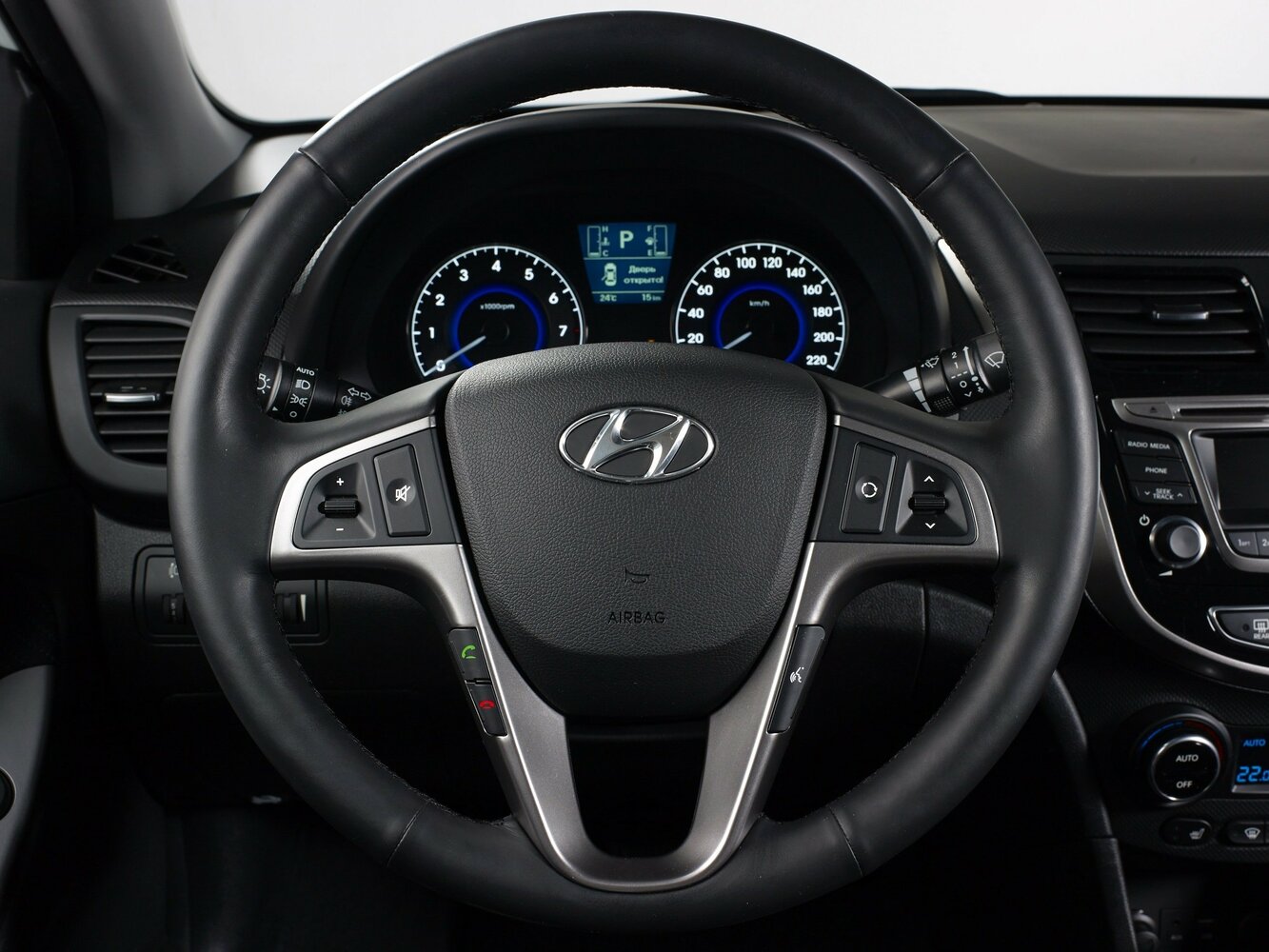 Hyundai Solaris I Рестайлинг, 2014, фото 11