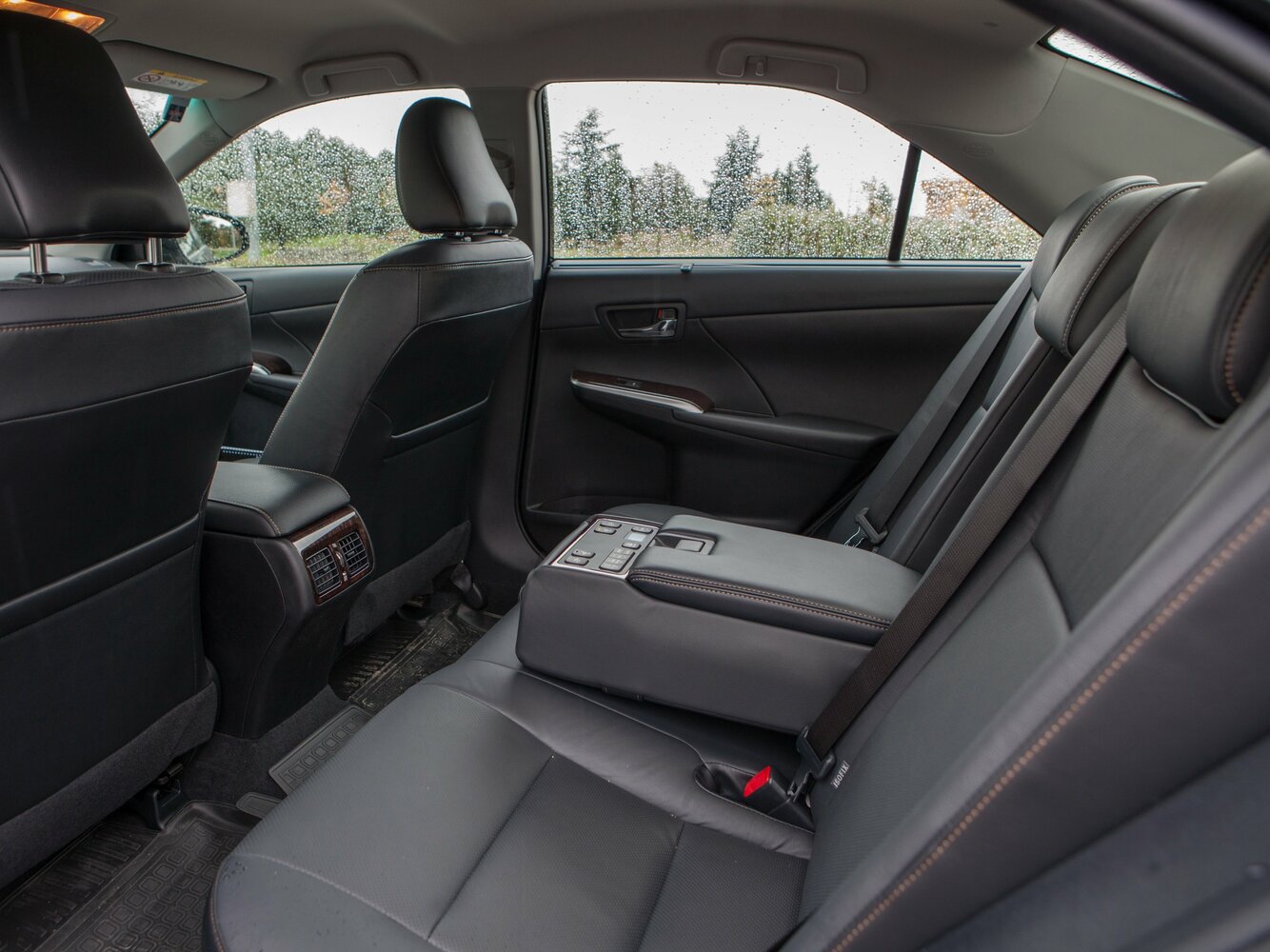 Toyota Camry VII (XV50) Рестайлинг, 2015, фото 11