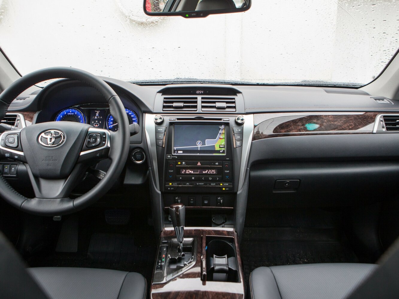 Toyota Camry VII (XV50) Рестайлинг, 2015, фото 19