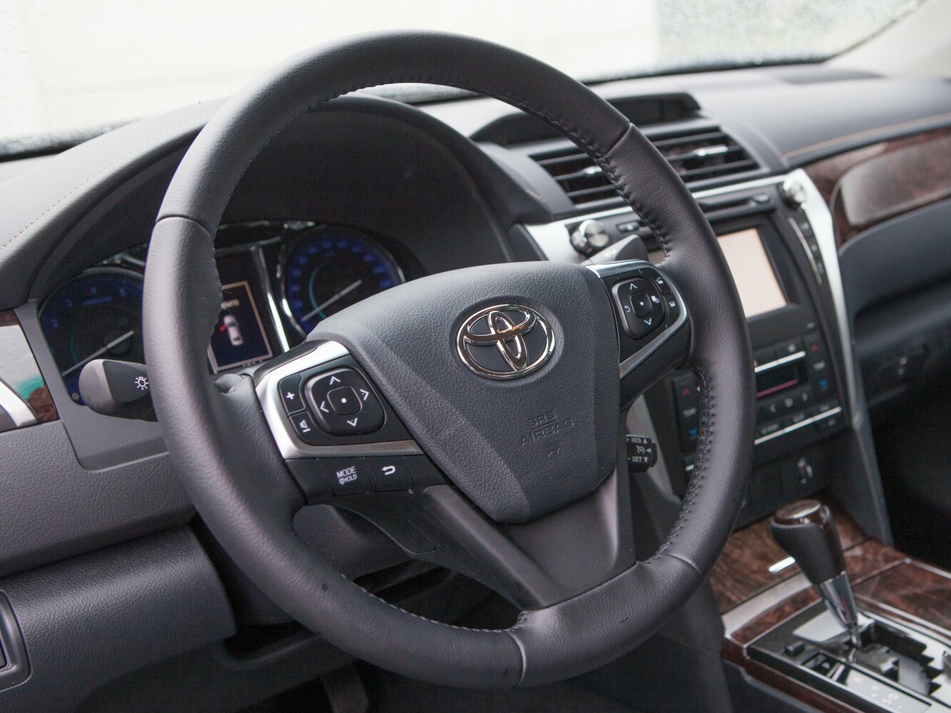 Toyota Camry VII (XV50) Рестайлинг, 2015, фото 13