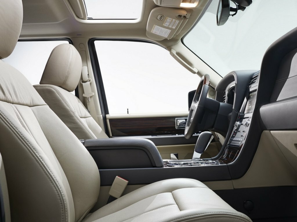 Lincoln Navigator III Рестайлинг, 2016, фото 9