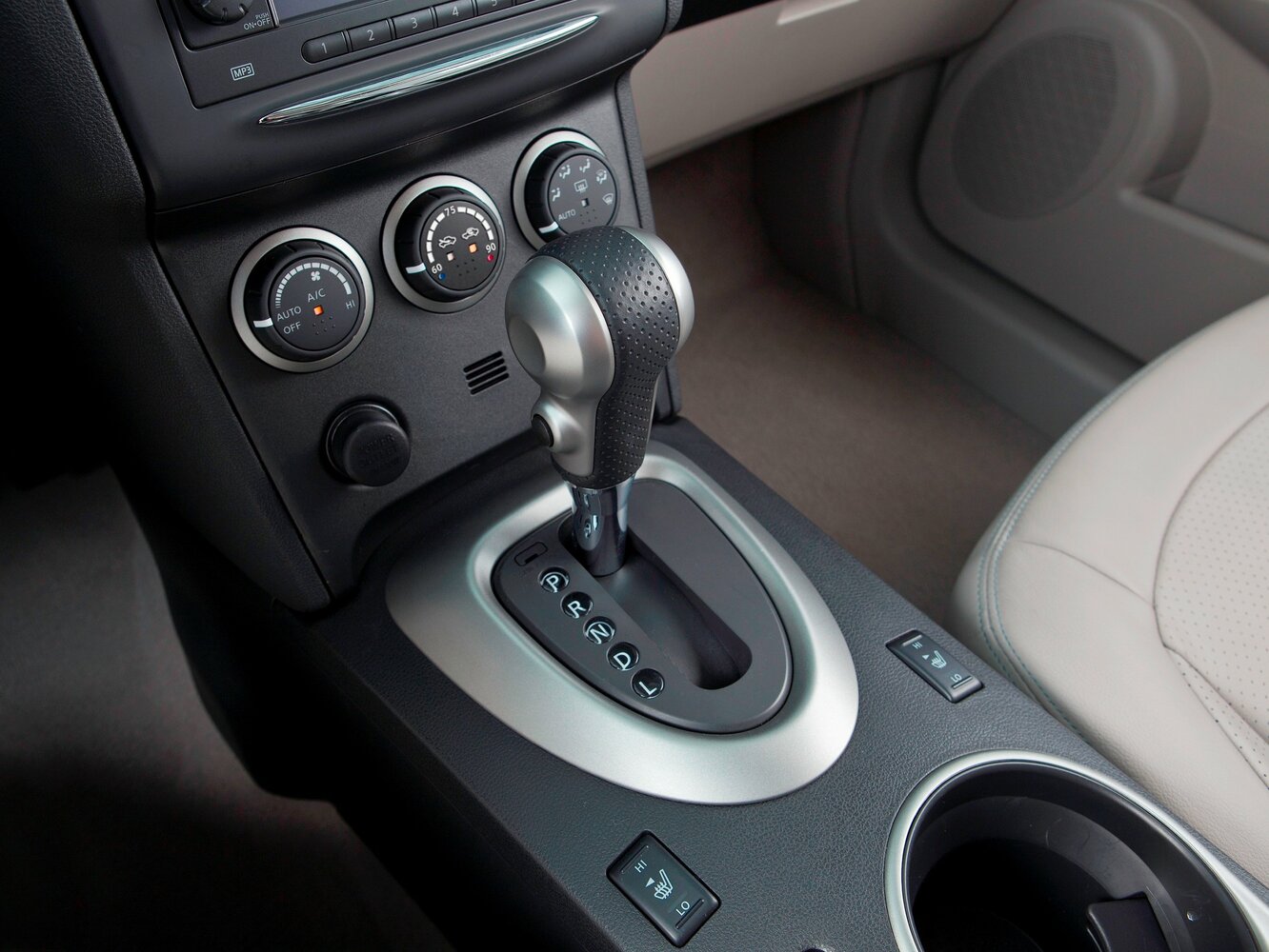 Nissan Rogue I Рестайлинг, 2010, фото 10
