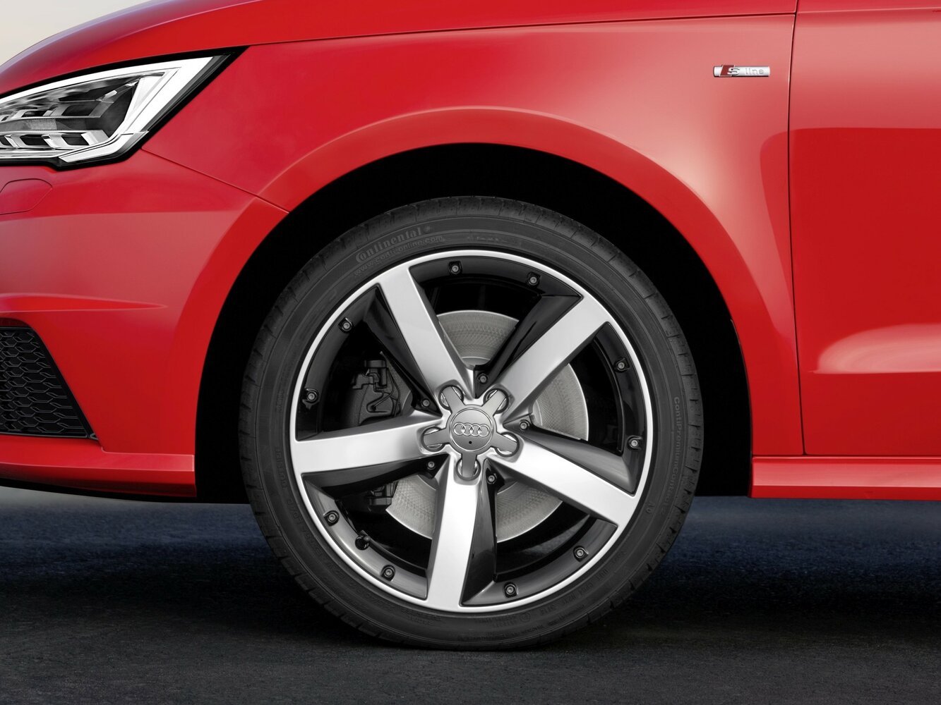 Audi A1 I (8X) Рестайлинг, 2015, фото 7