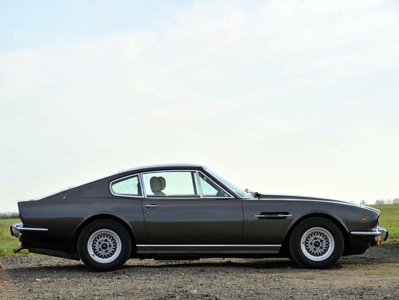 Aston Martin V8 Vantage I, 1971, фото 1