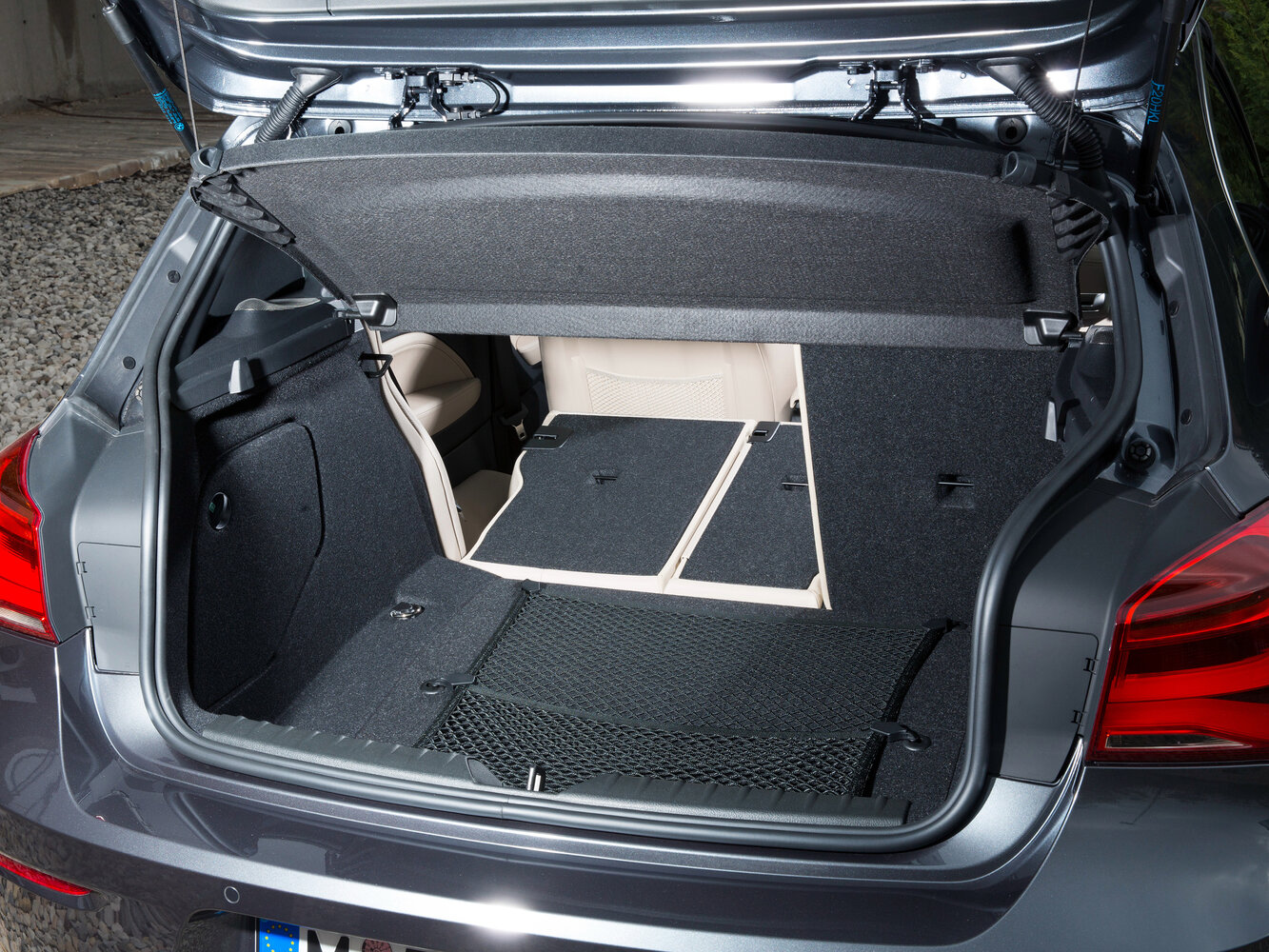 BMW 1 series II (F20/F21) Рестайлинг, 2016, фото 16