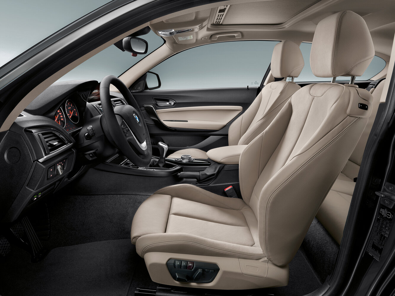 BMW 1 series II (F20/F21) Рестайлинг, 2016, фото 13