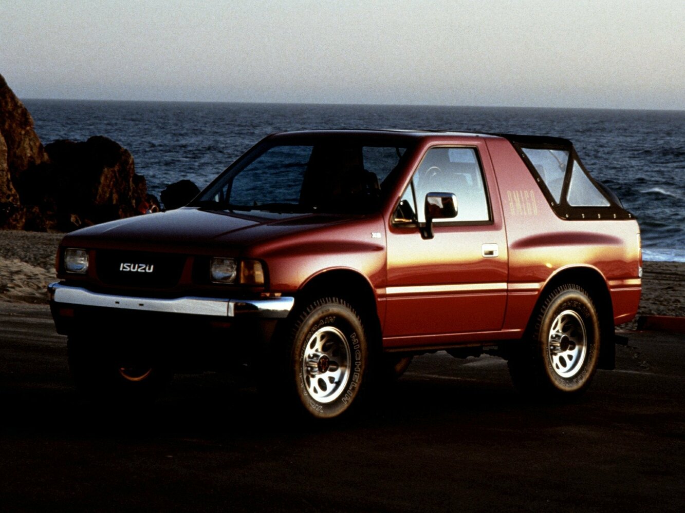 Isuzu Amigo I, 1993, фото 2