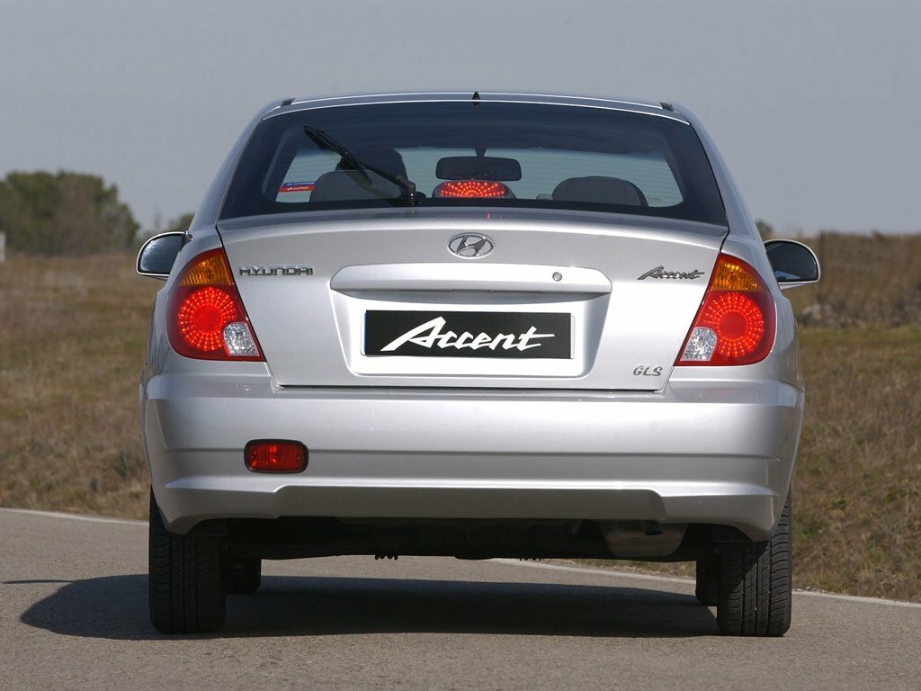 Hyundai Accent II Рестайлинг, 2003, фото 2