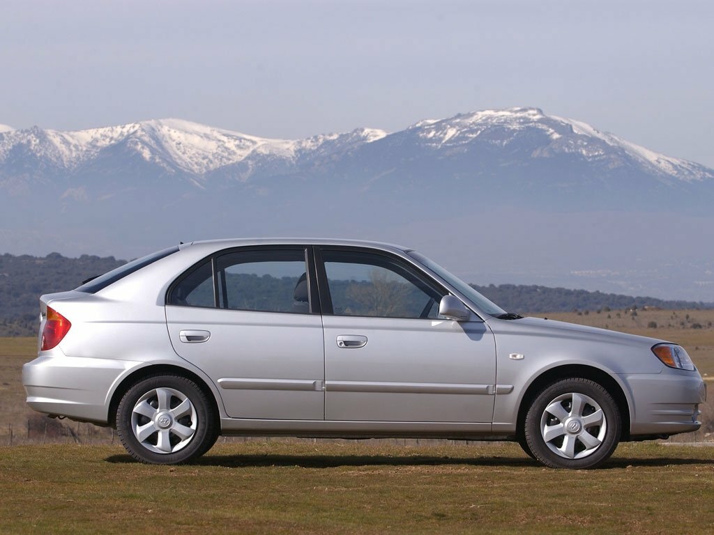 Hyundai Accent II Рестайлинг, 2003, фото 3
