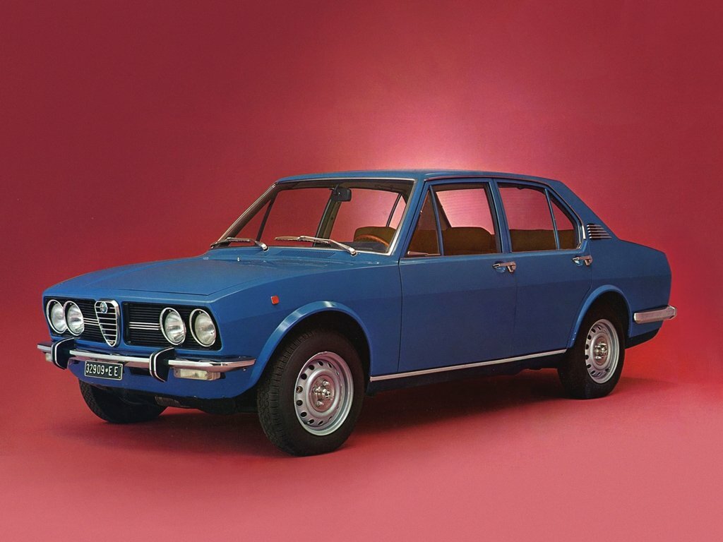 Alfa Romeo Alfetta, 1976, фото 5