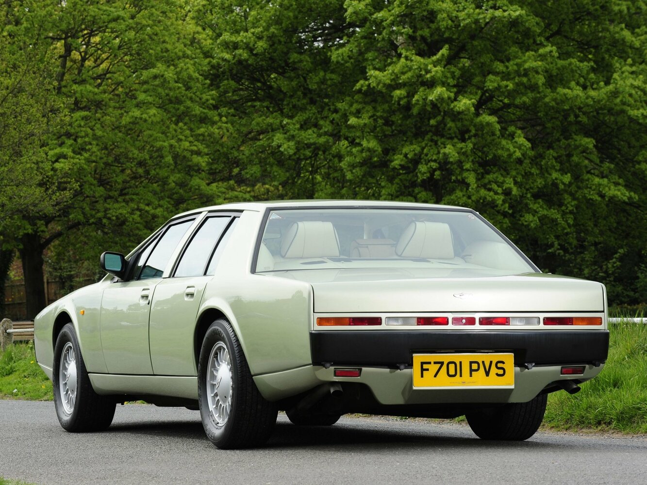 Aston Martin Lagonda, 1977, фото 4