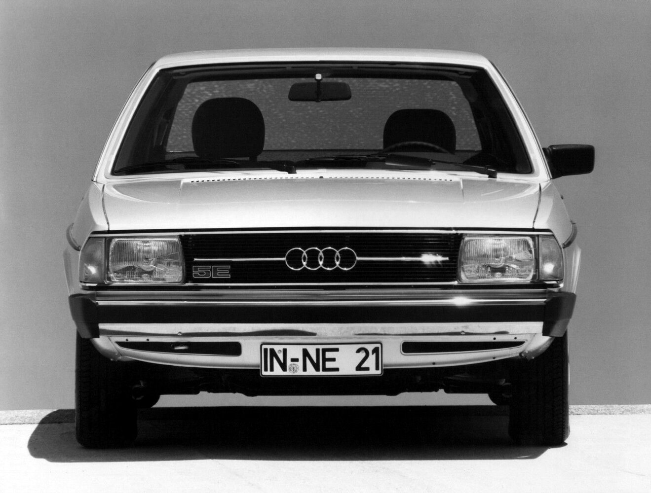 Audi 100 II (C2), 1976, фото 2
