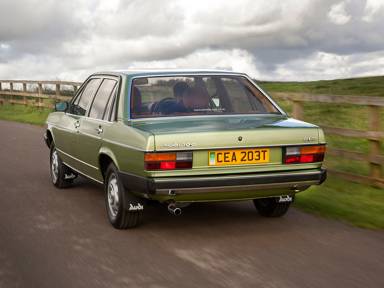 Audi 100 II (C2), 1976, фото 3