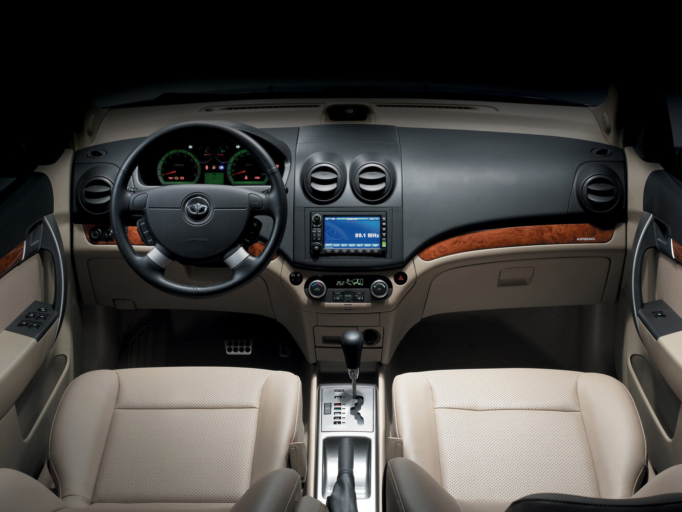 Daewoo Gentra I, 2010, фото 6