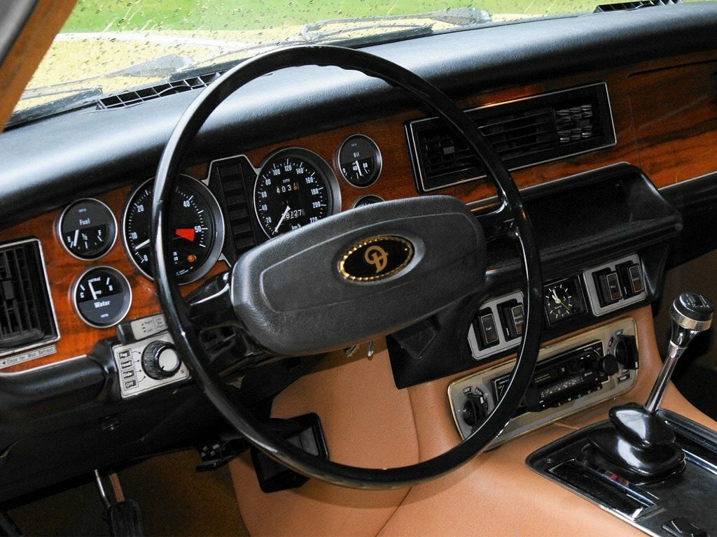 Daimler Sovereign (XJ6), 1983, фото 4