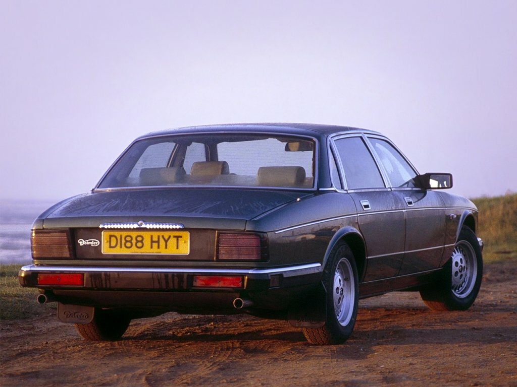 Daimler XJ40, 1987, фото 3