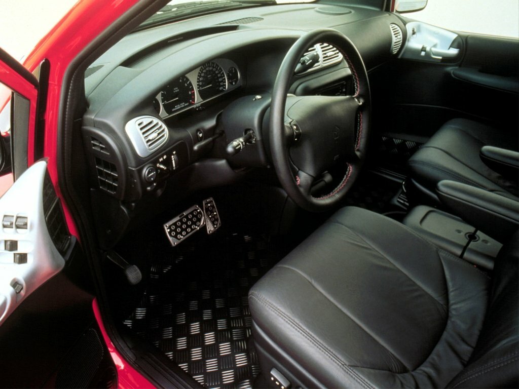 Dodge Caravan II, 1992, фото 1