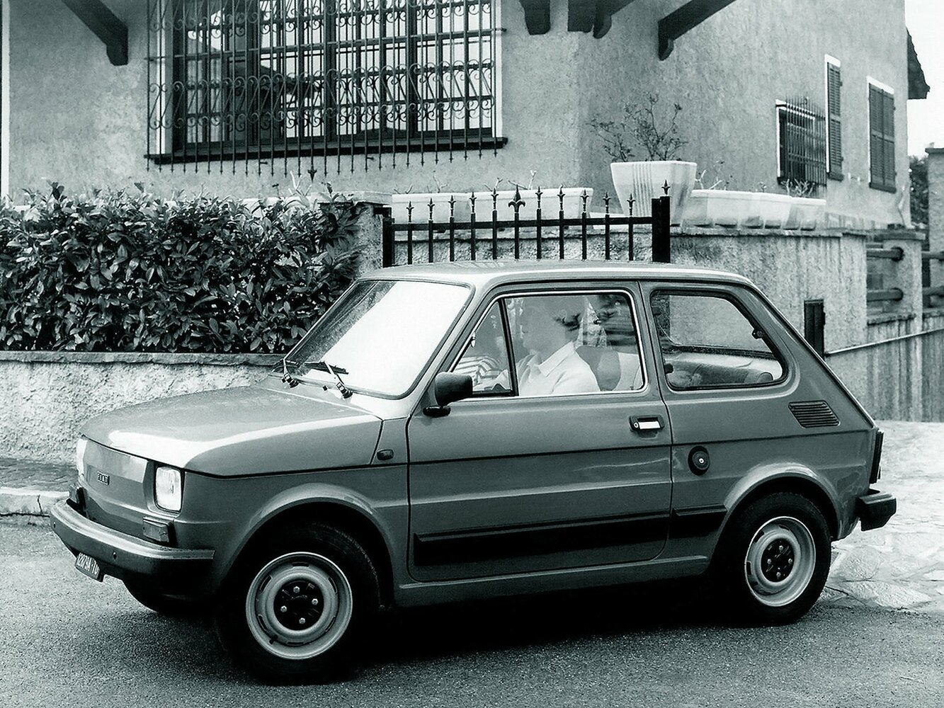 FSO 126p, 1987, фото 2