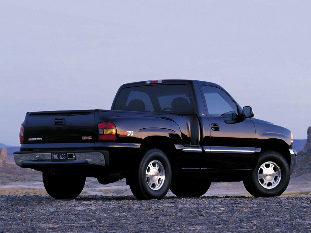 GMC Sierra I (GMT800), 2004, фото 3